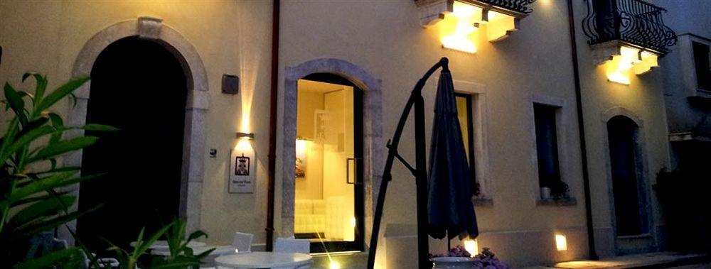 Porta Del Tocco Design Rooms Taormina Exterior photo